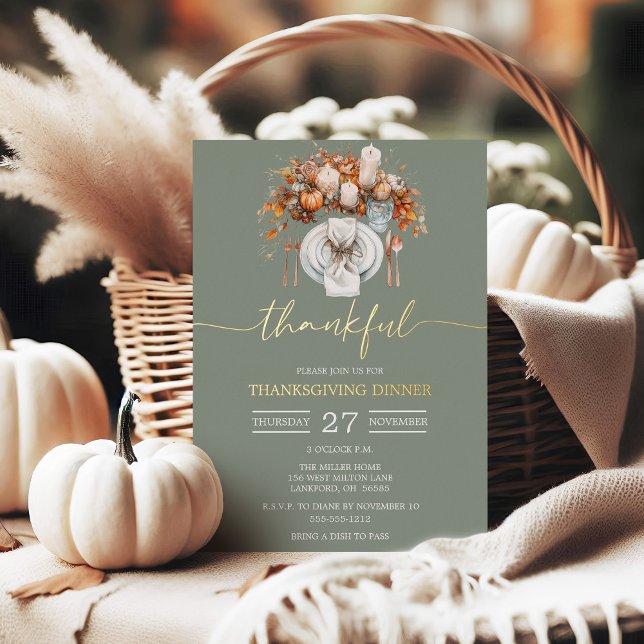 Invitación Con Relieve Metalizado Relieve metalizado dorado Script Cena de Acción de (Thankful Script Thanksgiving Dinner Invitation with Watercolor Place Setting)