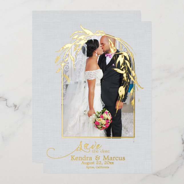 Invitación Con Relieve Metalizado Relieve metalizado Dusty Blue Eucalyptus Archway T (Anverso/Reverso)