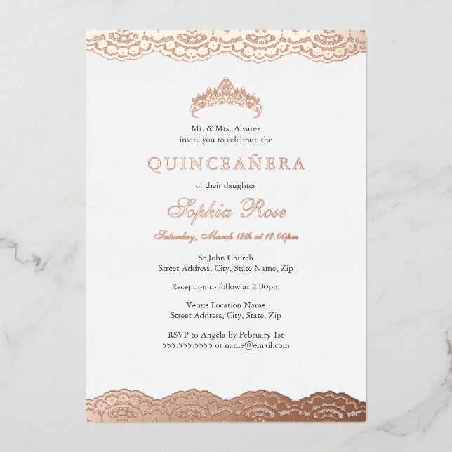 Invitación Con Relieve Metalizado Relieve metalizado Rosa Gold Lace Tiara Quinceaner (Anverso)