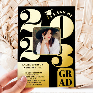 Invitación Con Relieve Metalizado Retro bold 2023 oro negro 5 fotos graduación
