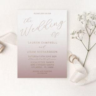 Invitación Con Relieve Metalizado Rosa de caligrafía de oro y Boda de ómbre
