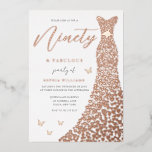 Invitación Con Relieve Metalizado Rosa Gold Heart Gown 90th Birthday Party Real<br><div class="desc">Rosa Gold Heart Gown 90th Birthday Party Invitación al Relieve metalizado Real Ninety & Fabulous! Ver otras invitaciones en nuestra tienda Nest y Nest</div>