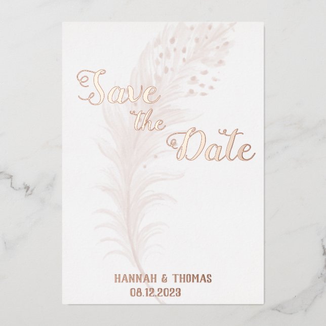 Invitación Con Relieve Metalizado Rosa Oro simple y elegante (Anverso)