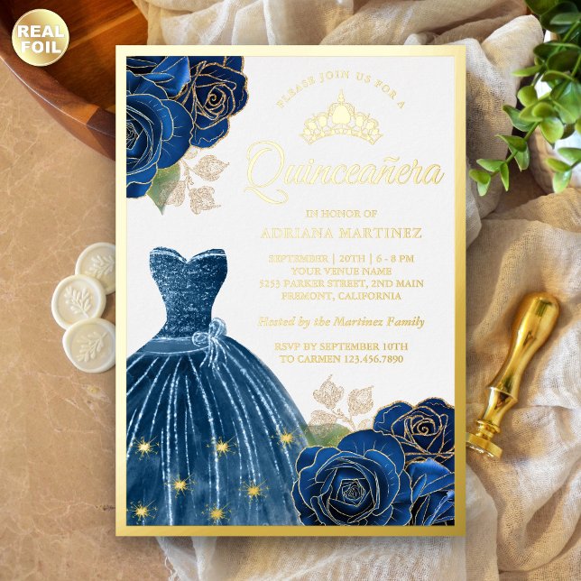 Invitación Con Relieve Metalizado Rosas azules de la marina de choque Quinceanera (Subido por el creador)