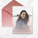 Invitación Con Relieve Metalizado Rubor color de agua rosada Girly dulce 16 Rosa oro<br><div class="desc">Esta invitación femenina dulce de 16 invitaciones incluye una plantilla de foto de fondo de bonito,  un revestimiento de color rosa rosa de color de agua y detalles de Relieve metalizado de oro subió. Es la invitación perfecta para celebrar a una dulce chica que es muchacha y femenina.</div>