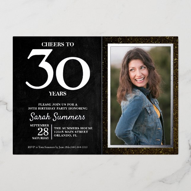 Invitación Con Relieve Metalizado Saludos a 30 años de plata negra 30 cumpleaños (Anverso)