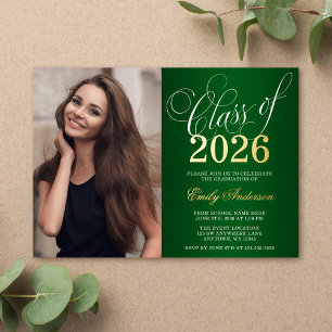Invitación Con Relieve Metalizado Script Green 2025 Photo Graduation Party Gold