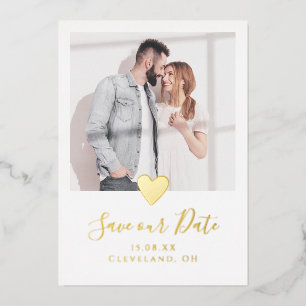 Invitación Con Relieve Metalizado Simple Elegante Foto Corazón Salva la Fecha Real O