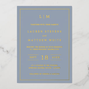 Invitación Con Relieve Metalizado Simple Monograma Azul Polvoriento Elegante Boda