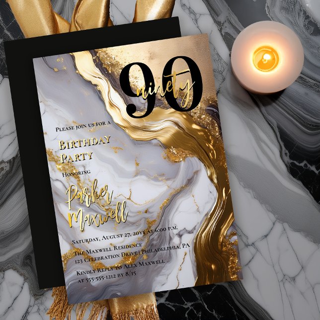 Invitación Con Relieve Metalizado Sleek Gold | Partido de cumpleaños 90 Moderno del  (Sleek Faux Gold and White Marble Modern "80" 80th Birthday Party Invitation - Gold Foil Text Accents)