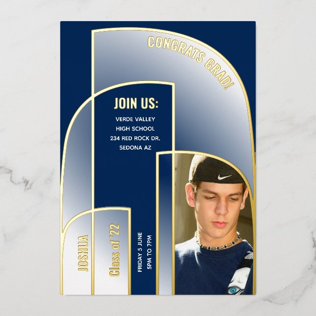 Invitación Con Relieve Metalizado Sorprendente foto de graduación geométrica de colo (Anverso)