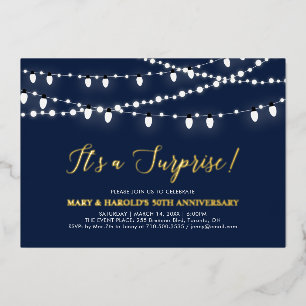 Invitación Con Relieve Metalizado Sorpresa de oro y azul marino 50 Aniversario de Bo