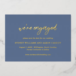 Invitación Con Relieve Metalizado Sydney Dusty Blue Boda Moderna Guardar la Fecha