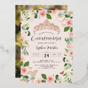 Invitación Con Relieve Metalizado Tiara Floral de Rosa Dorada Mariposa Foto Quinceañ