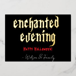 Invitación Con Relieve Metalizado Tipografía gótica de Halloween "Noche encantada"