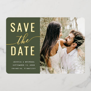 Invitación Con Relieve Metalizado Tipografía Simple Boda Foto Verde Oliva