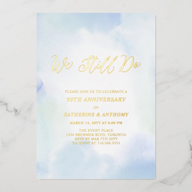 Invitación Con Relieve Metalizado Todavía lo hacemos | Aniversario de Bodas de Oro,  (Anverso)