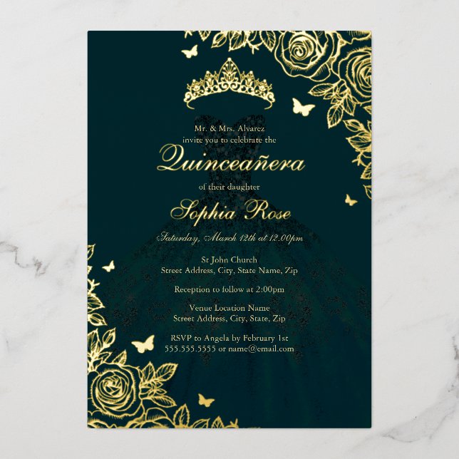 Invitación Con Relieve Metalizado Vestido Rosa de oro esmeralda Quinceanera (Anverso)