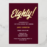 Invitación Con Relieve Metalizado Vintage Golden Script 80th Birthday Party<br><div class="desc">Hacerlo un evento verdaderamente especial cuando utilice invitaciones de Relieve metalizado de oro. En este funda, Ochenta está escrito en un gran tipo de letra en negrita y acentuado con un punto de exclamación. El nombre del destinatario del cumpleaños también se agrega en Relieve metalizado dorado. El resto del texto...</div>