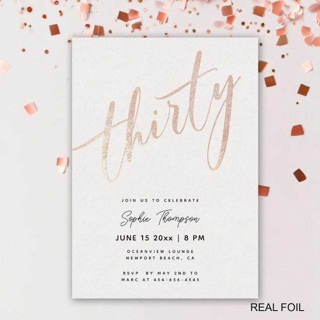 Invitación Con Relieve Metalizado White Rose Gold Modern Elegant 30 cumpleaños (rose gold 30th birthday invite for women elegant classy modern calligraphy simple white)