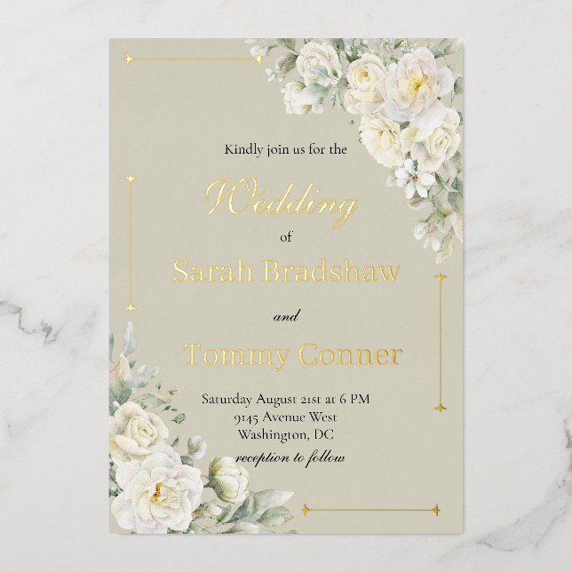 Invitación Con Relieve Metalizado White Roses Modern Foil Wedding Invitation (Anverso)