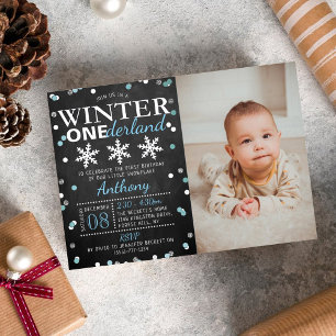Invitación Con Relieve Metalizado Winter ONEderland cumpleaños número 1 Foto Real