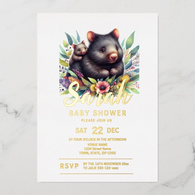 Invitación Con Relieve Metalizado Wombat Baby Shower (Anverso)
