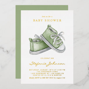 Invitación Con Relieve Metalizado Zapatos de bebé de acuarela verde Es un niño Baño 