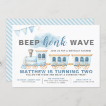 Conducir por el niño invitado al cumpleaños del tr