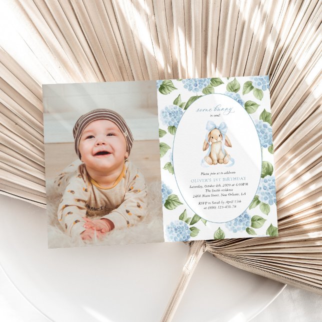 Invitación Conejito Lindo, Lazo Azul, Flores Azules, Primer C (Subido por el creador)