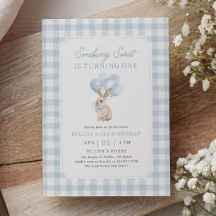 Invitación Conejo de Gingham Azul Cumpleaños Primero