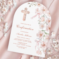 Confirmación del arco de flores silvestres y arcos