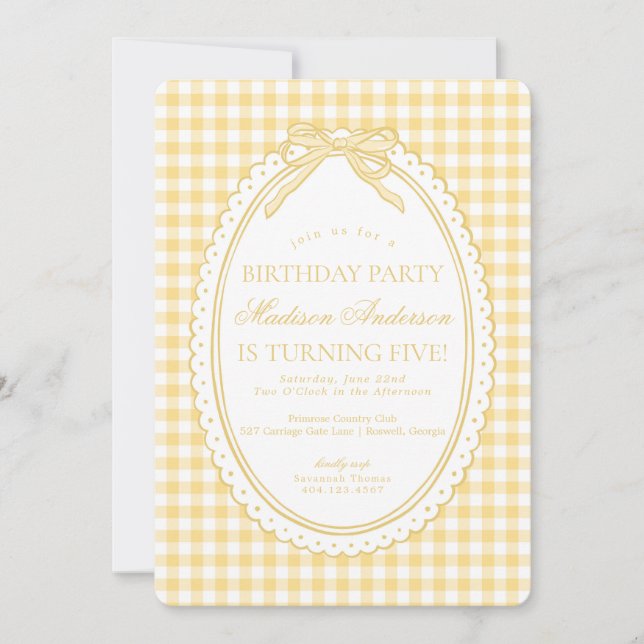 Invitación Coqueta de Gingham Amarillo para Fiesta de Cumplea (Anverso)
