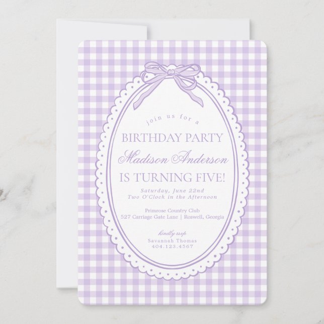 Invitación Coqueta de gingham morado para fiesta de cumpleaño (Anverso)