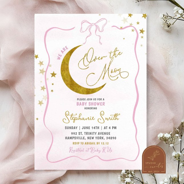 Invitación Coqueta rosa dibujada a mano sobre el Baby Shower  (Subido por el creador)