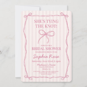 Invitación Coqueta rosa dobla atando la ducha nupcial