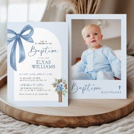 Invitación Coquette azul Bow Floral Cross Boy Baptism Photo