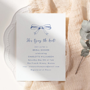 Invitación Coquette Bow Tying Knot Script Blue Bridal Shower