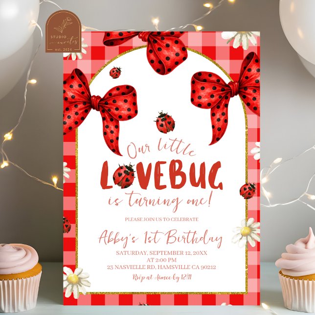 Invitación Coquette Red Bow Lovebug First Birthday Invitation (Subido por el creador)
