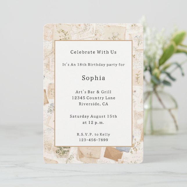 Invitación Corazón Floral Cumpleaños Sobre Azul Francés  (Anverso de pie)