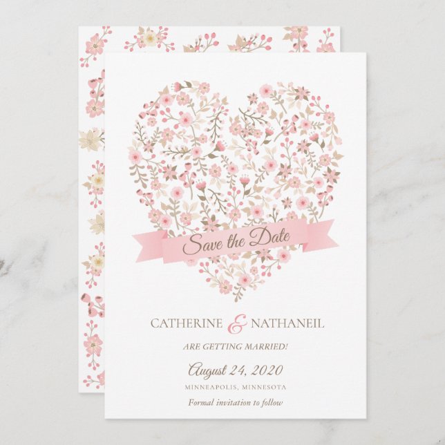 Invitación Corazón floral rosa suave salva la fecha (Anverso / Reverso)