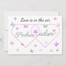Invitación corazón moderno de mariposas voladoras