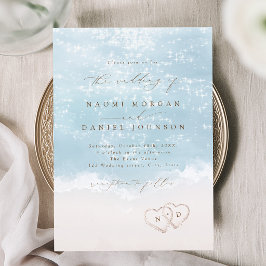 Invitación Corazones de guión moderno en la arena de la playa