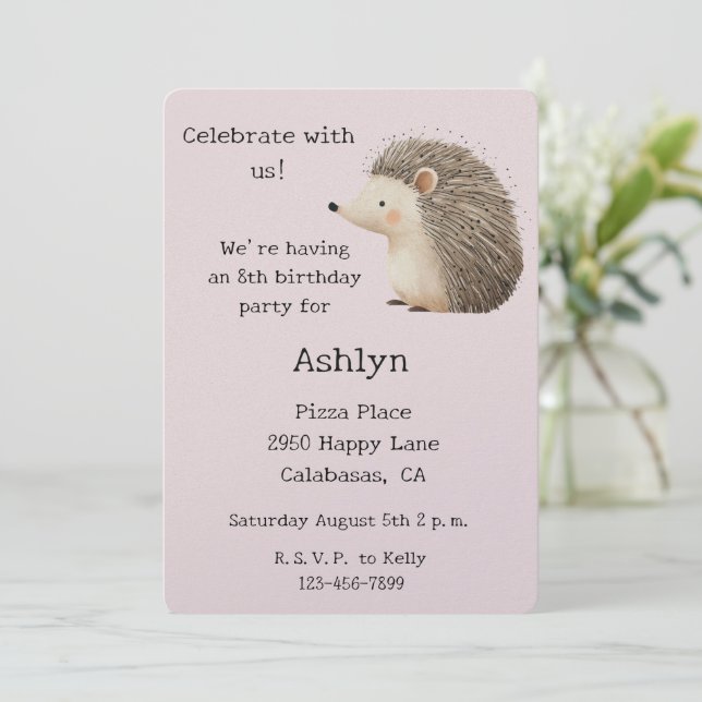 Invitación Cream Brown Rubor Pink Hedgehog (Anverso de pie)