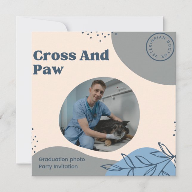 Invitación Cross And Paw Veterinarian Photo Graduation Party (Anverso)