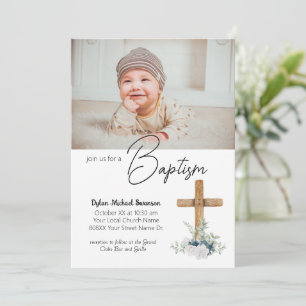 Invitación Cruz de madera y foto personalizada de bebé varón 
