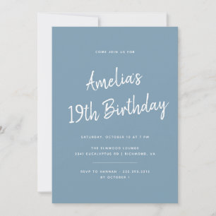 Invitación Cualquier edad   Dusty Blue Modern Script Birthday