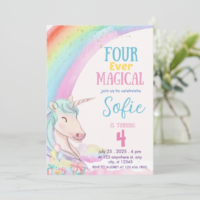 Invitación Cuatro cumpleaños mágicos, pastel unicornio (Anverso de pie)