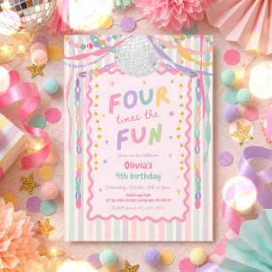 Invitación Cuatro Veces El Cumpleaños Divertido De La Chica C