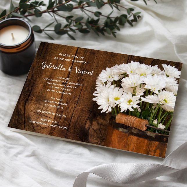 Invitación Cubo de madera Daisies Blancos Boda de granero (Subido por el creador)